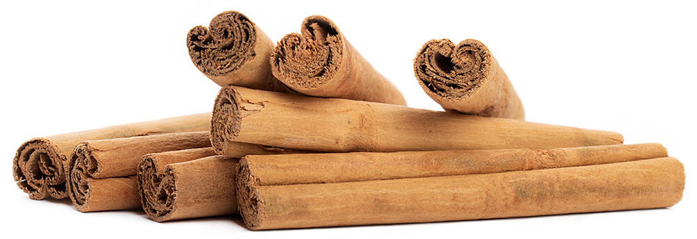 Skořice cejlonská celá kůra - z boku